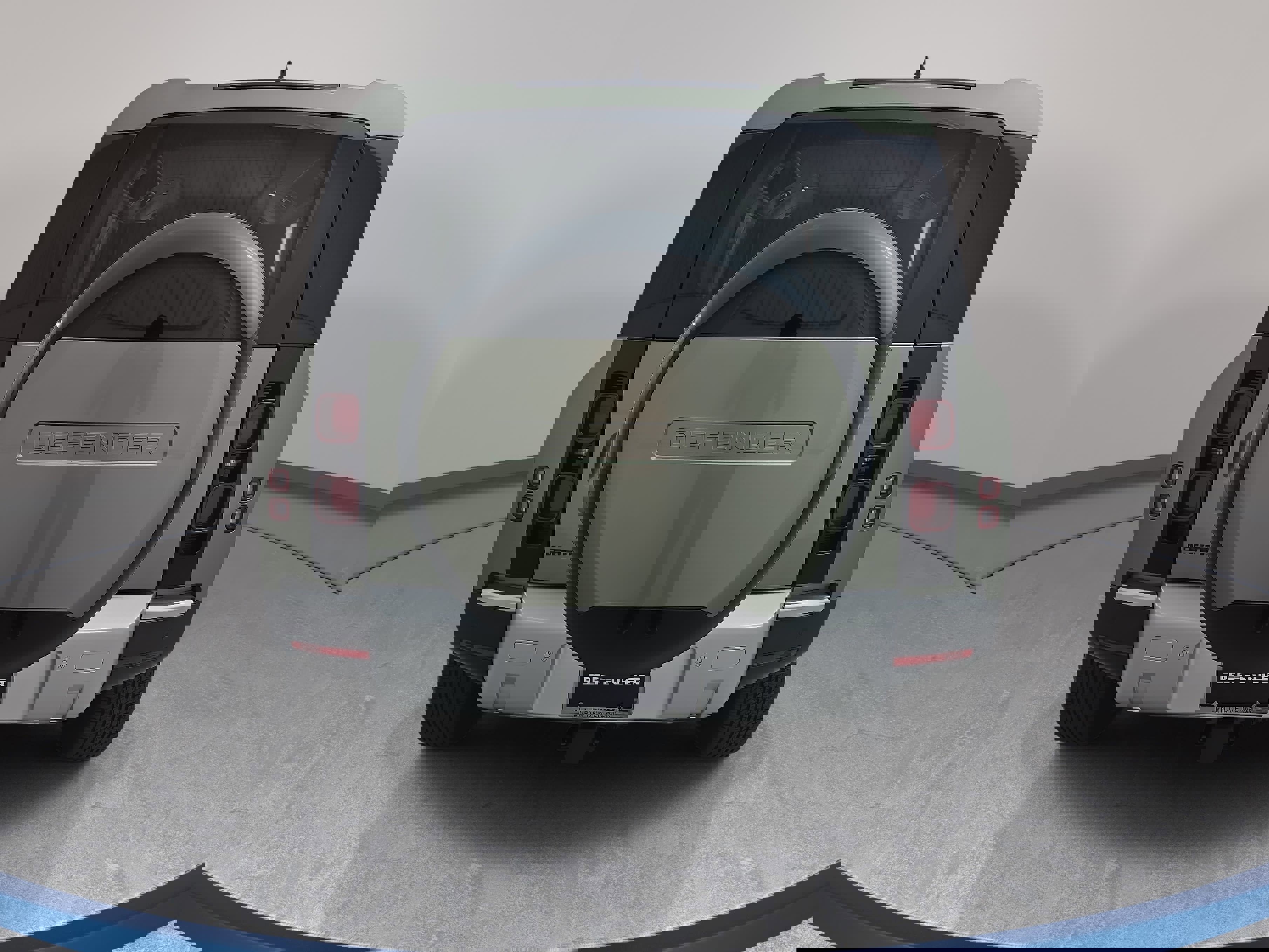 New 2025 Land Rover Defender 110 S image 6