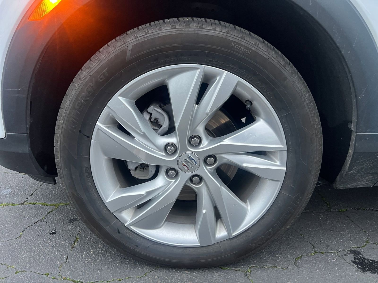 Used 2025 Buick Encore GX Preferred image 30