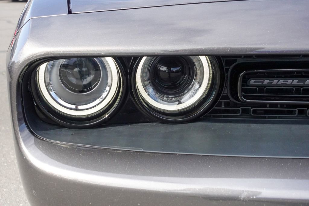 Used 2018 Dodge Challenger R/T w/ Blacktop Package image 3