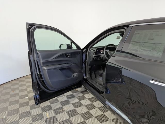 New 2026 Cadillac Lyriq Luxury image 14