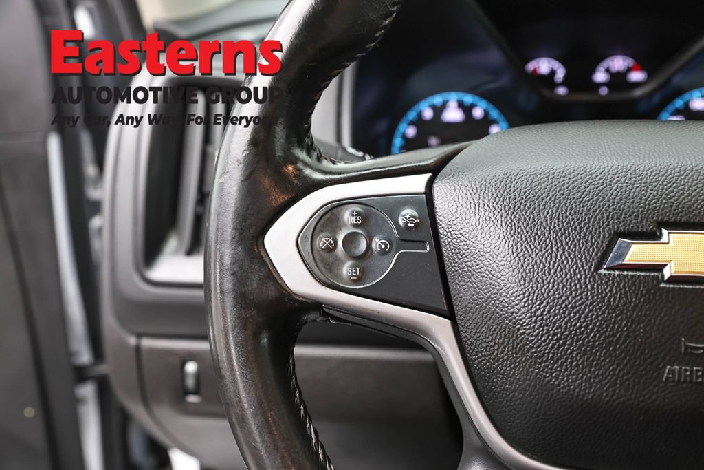Used 2022 Chevrolet Colorado LT w/ Fleet Safety Package RWD image 15