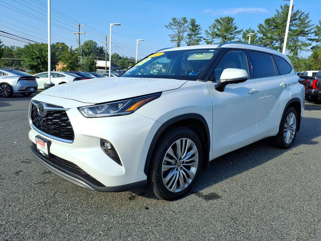Used 2023 Toyota Highlander Platinum AWD/4WD image 14