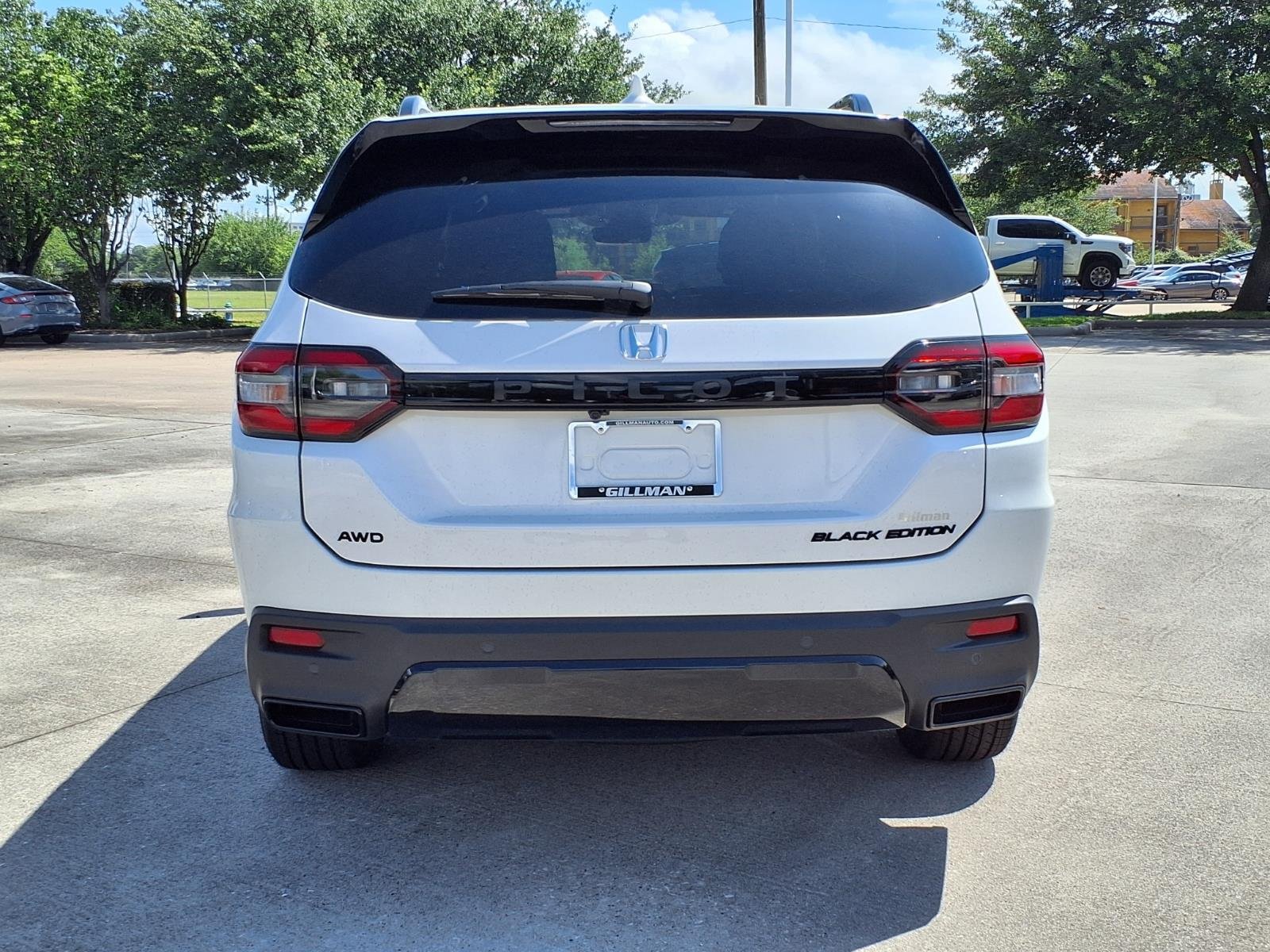 New 2026 Honda Pilot Black Edition image 12