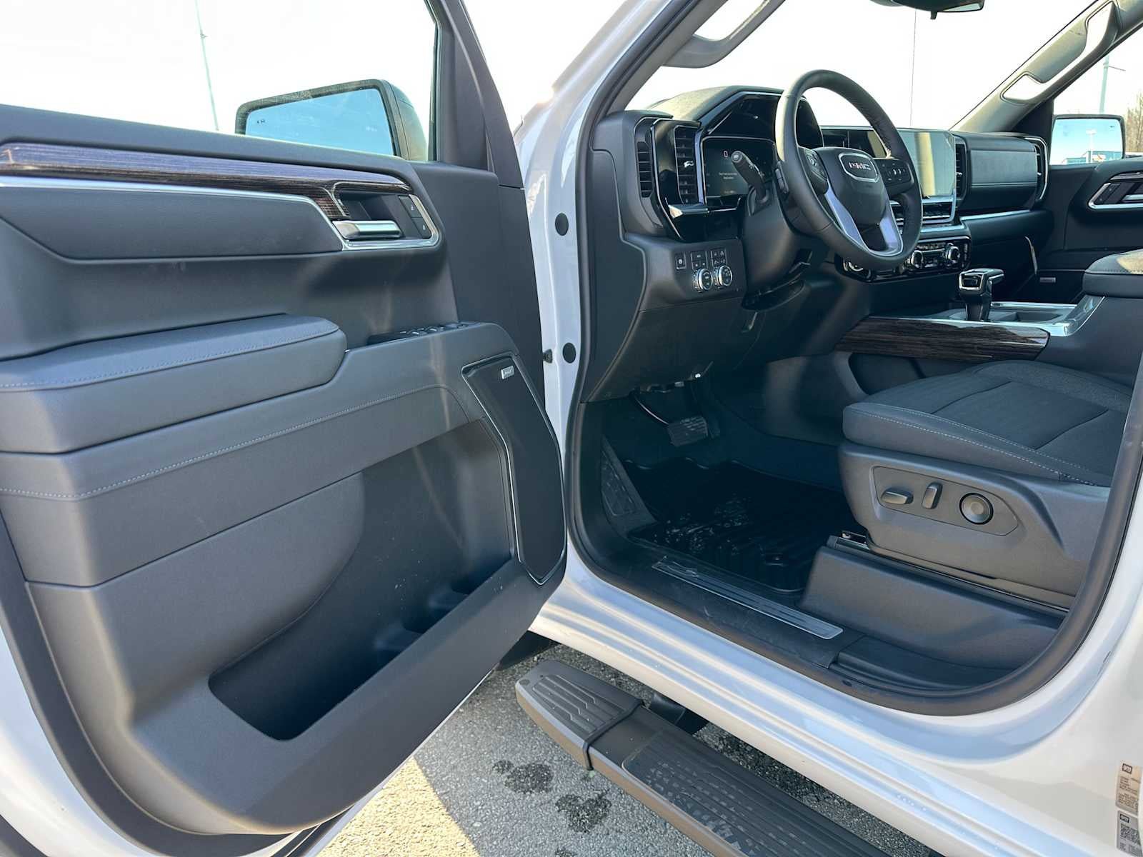 New 2026 GMC Sierra 1500 Elevation AWD/4WD image 19