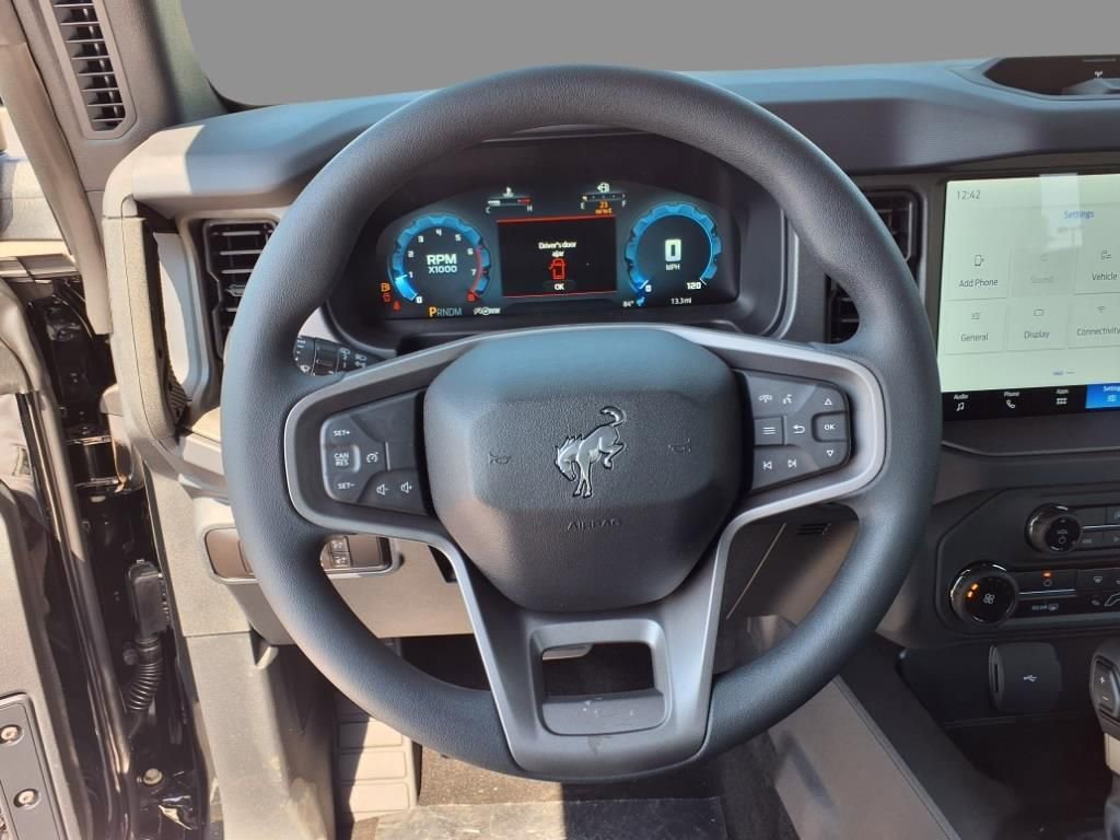 New 2025 Ford Bronco 2-Door w/ Sasquatch Package image 17