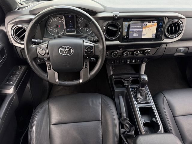 Used 2019 Toyota Tacoma TRD Sport w/ Technology Package image 13