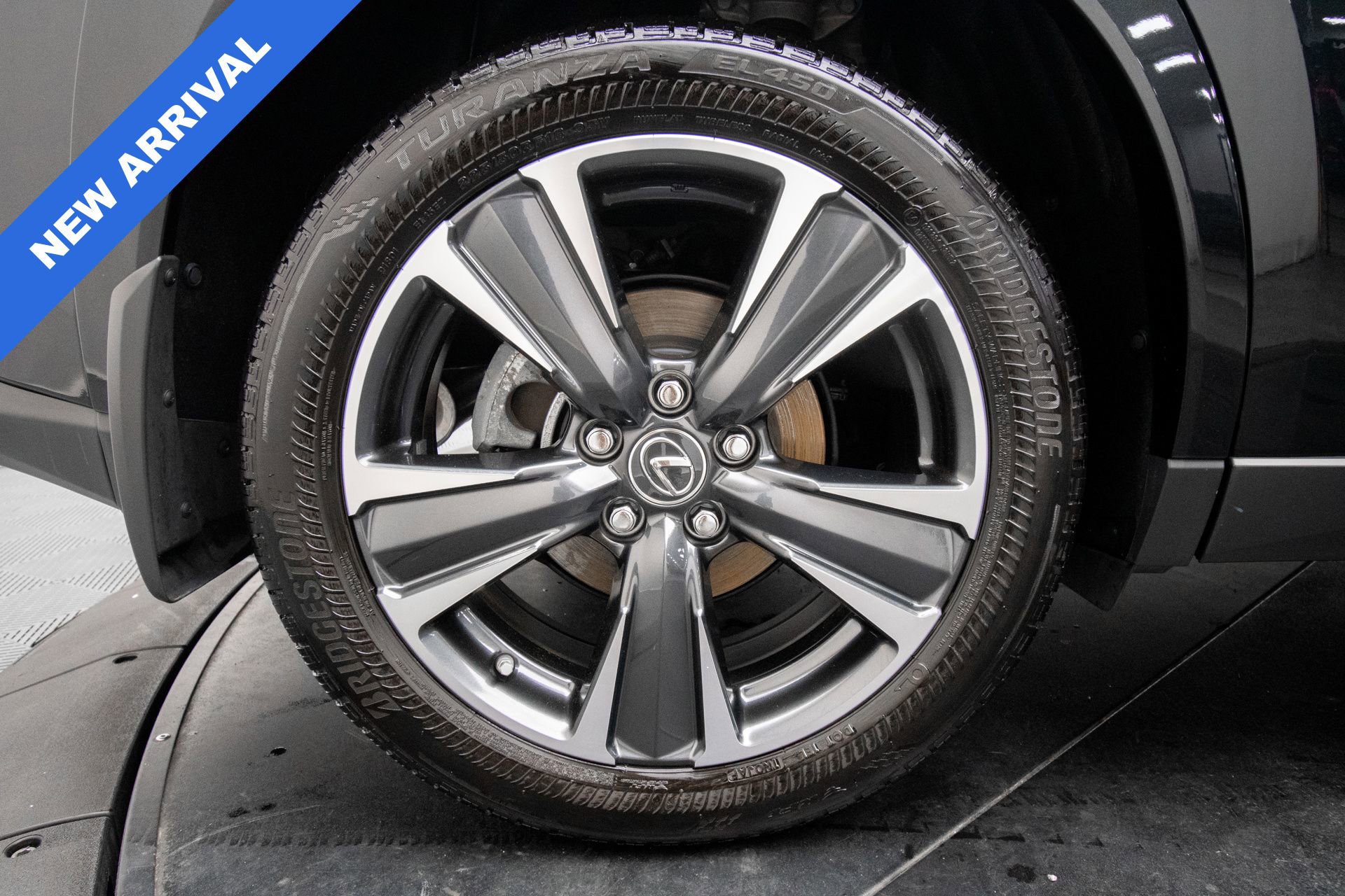 Used 2023 Lexus UX 250h AWD w/ Premium Package image 30