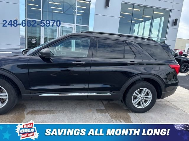 Used 2023 Ford Explorer XLT w/ Equipment Group 202A AWD/4WD image 6