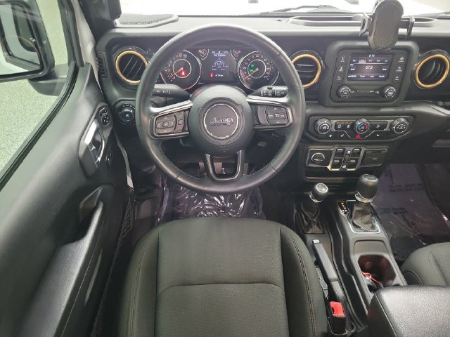 Used 2020 Jeep Wrangler Unlimited Sport AWD/4WD image 12