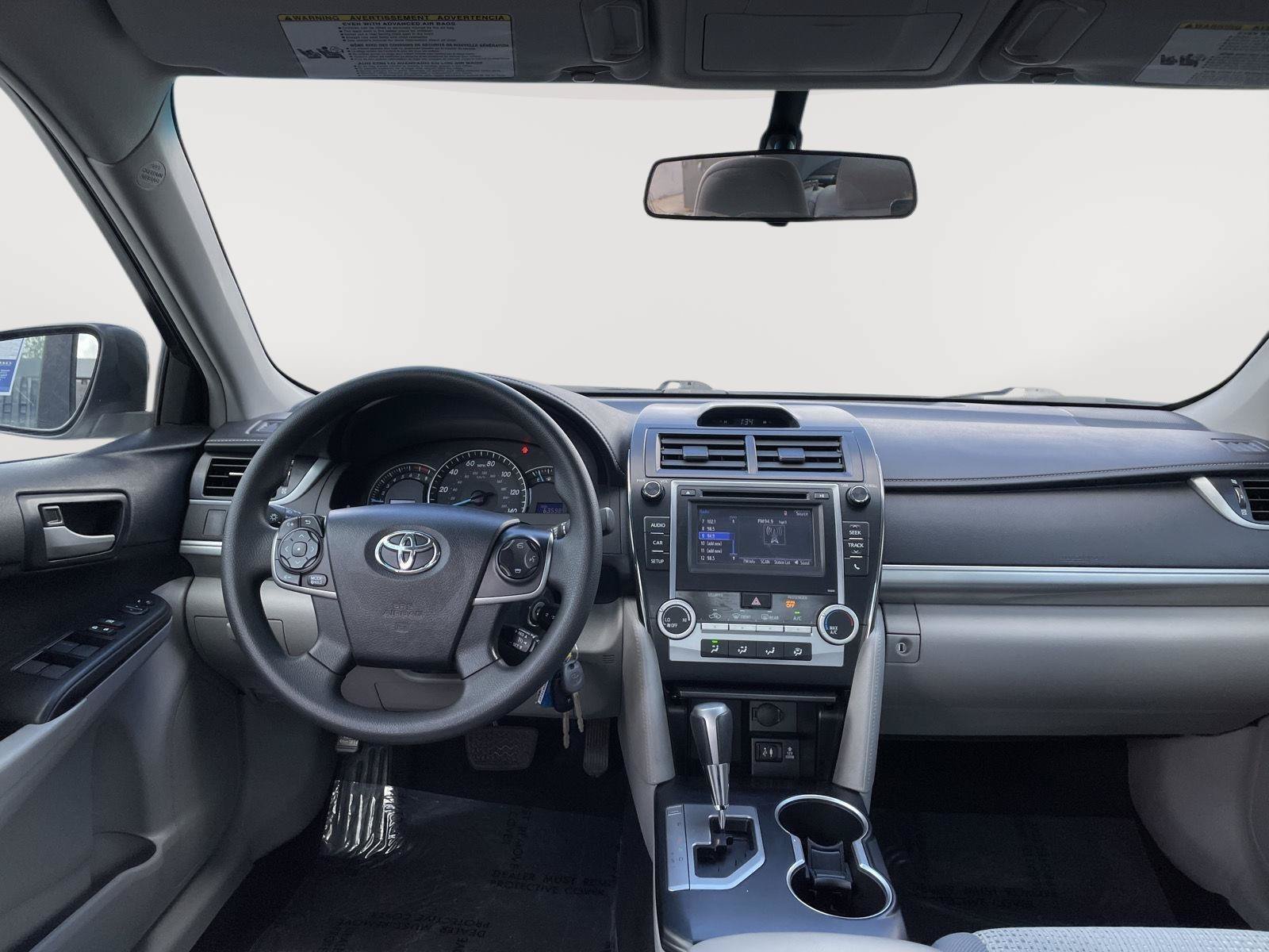 Used 2014 Toyota Camry LE FWD image 5