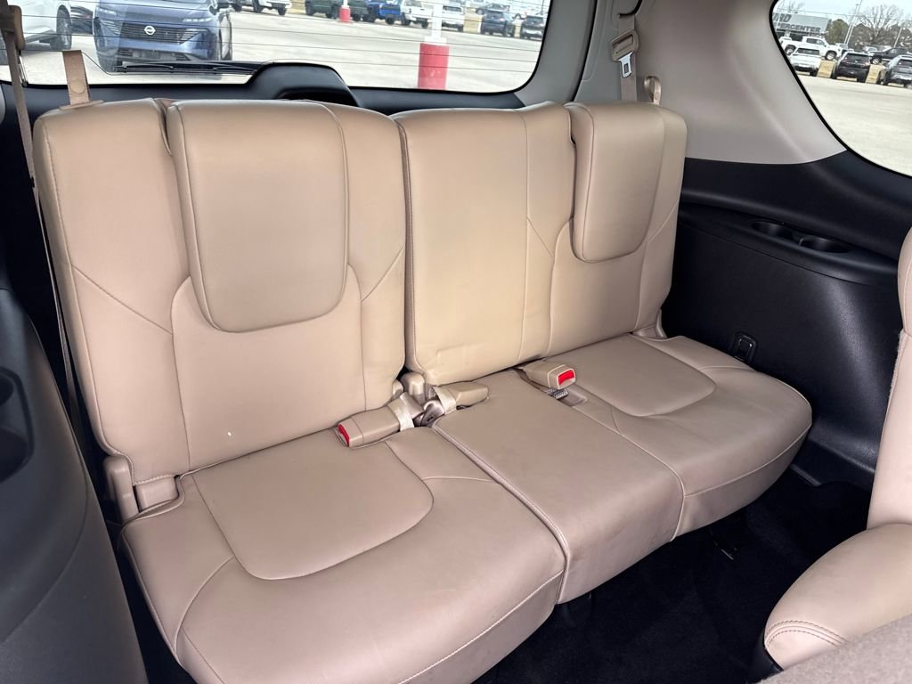 Used 2024 Nissan Armada SL w/ Captain's Chairs Package image 13