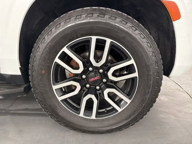 Used 2021 GMC Yukon XL AT4 image 10