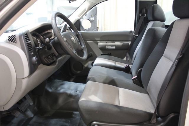 Used 2007 GMC Sierra 2500 W/T image 13