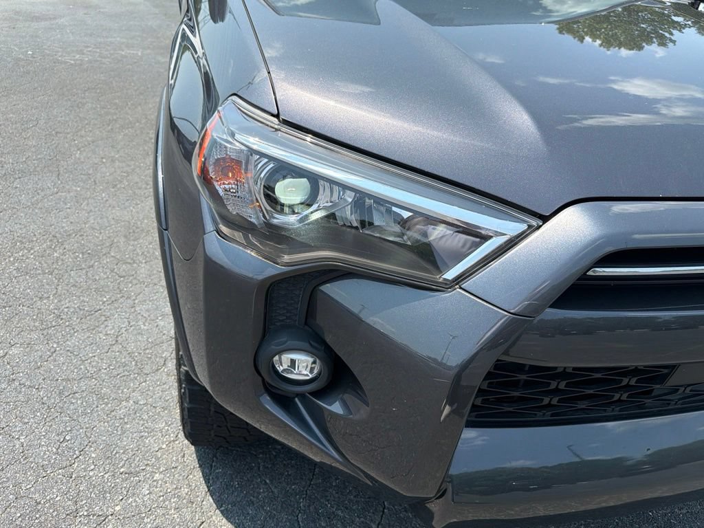 Used 2021 Toyota 4Runner SR5 Premium w/ Moonroof Package RWD image 19
