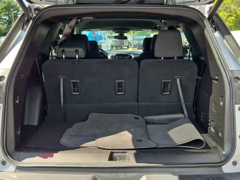Used 2023 Chevrolet Traverse LT AWD/4WD image 22