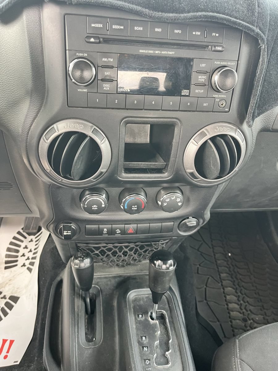 Used 2017 Jeep Wrangler Sport AWD/4WD image 10