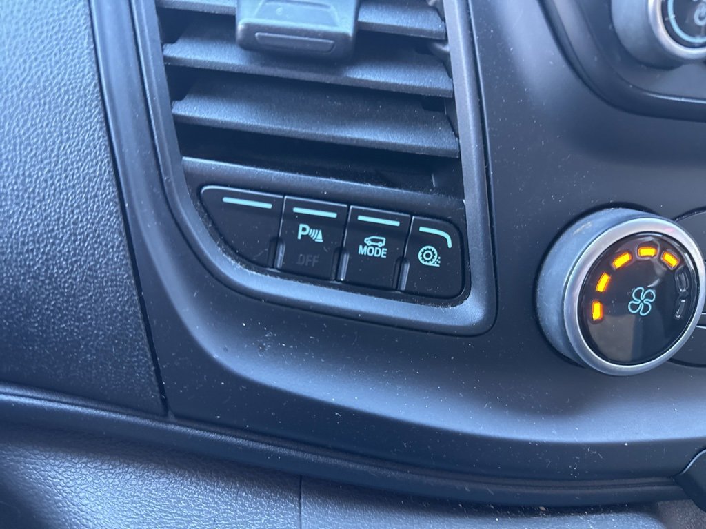 Used 2021 Ford Transit 350 XLT image 23