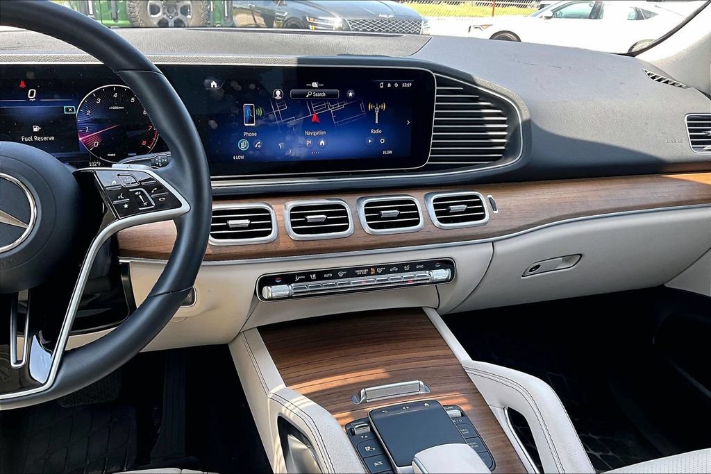 Used 2025 Mercedes-Benz GLE 350 4MATIC image 8