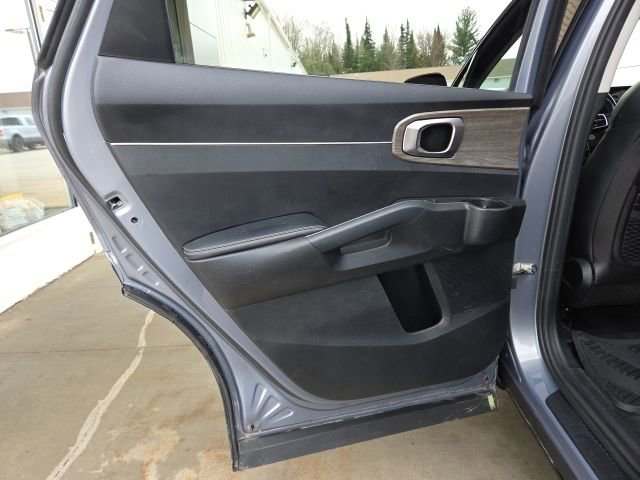 Used 2021 Kia Sorento EX image 42