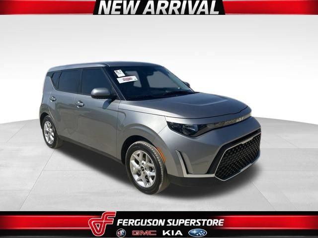 Certified 2024 Kia Soul LX w/ Option Group 015