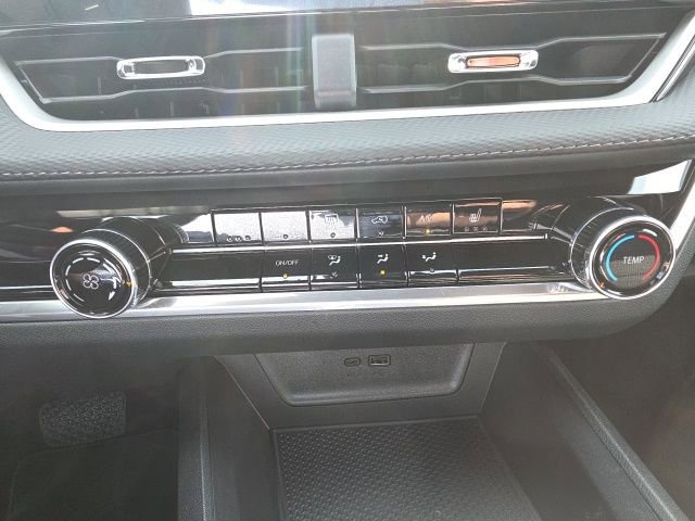 New 2026 Chevrolet Equinox LT w/ Safety and Technology Package image 21