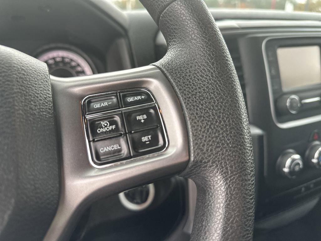 Used 2024 RAM 1500 Classic Warlock image 14