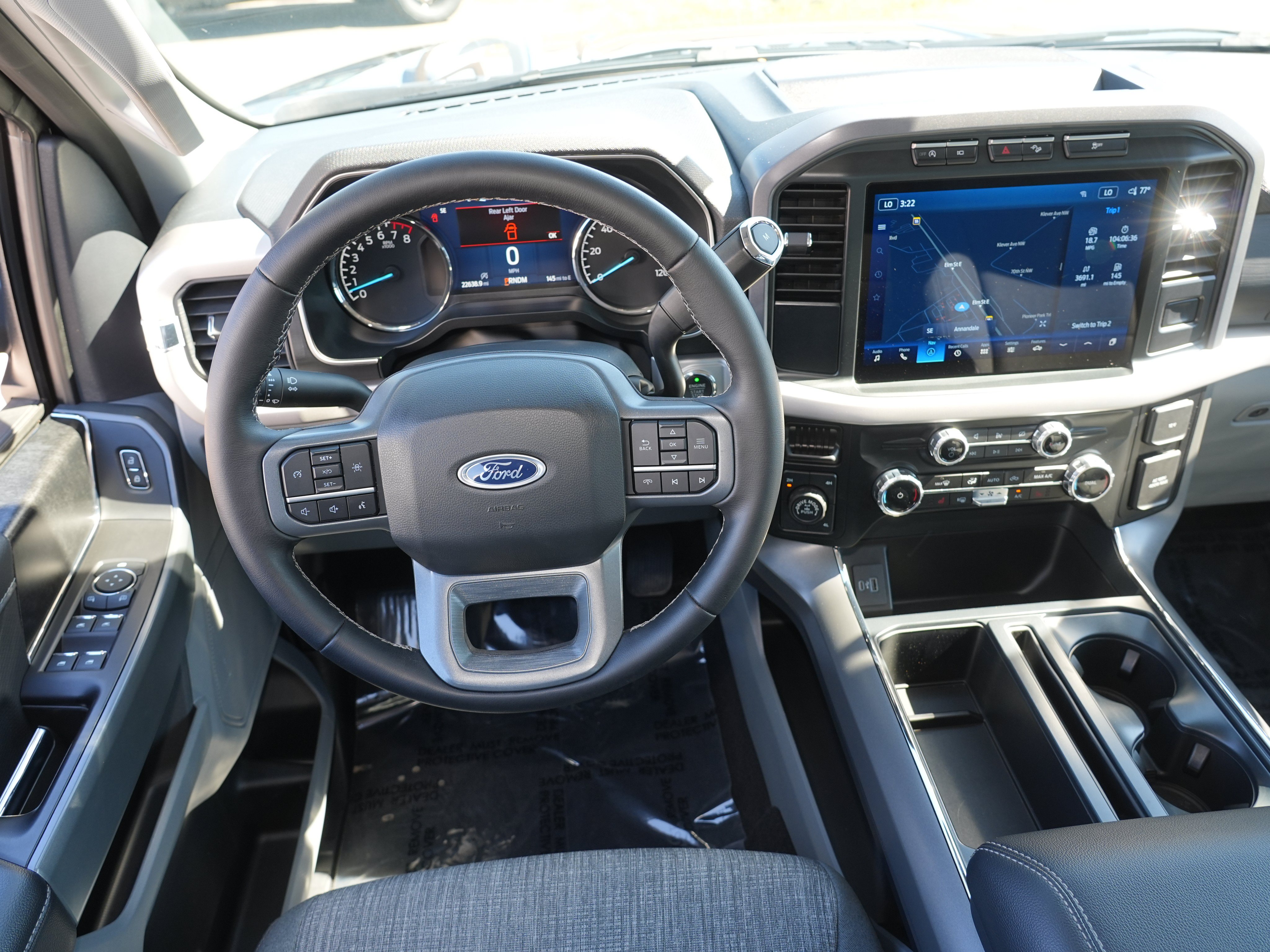 Used 2023 Ford F150 4x4 SuperCrew image 22