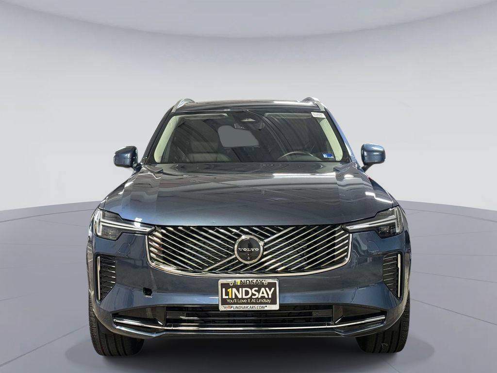 Used 2026 Volvo XC90 B5 Plus AWD/4WD image 8