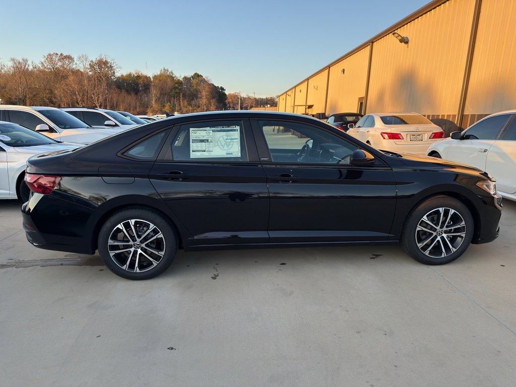 New 2026 Volkswagen Jetta Sport FWD image 4