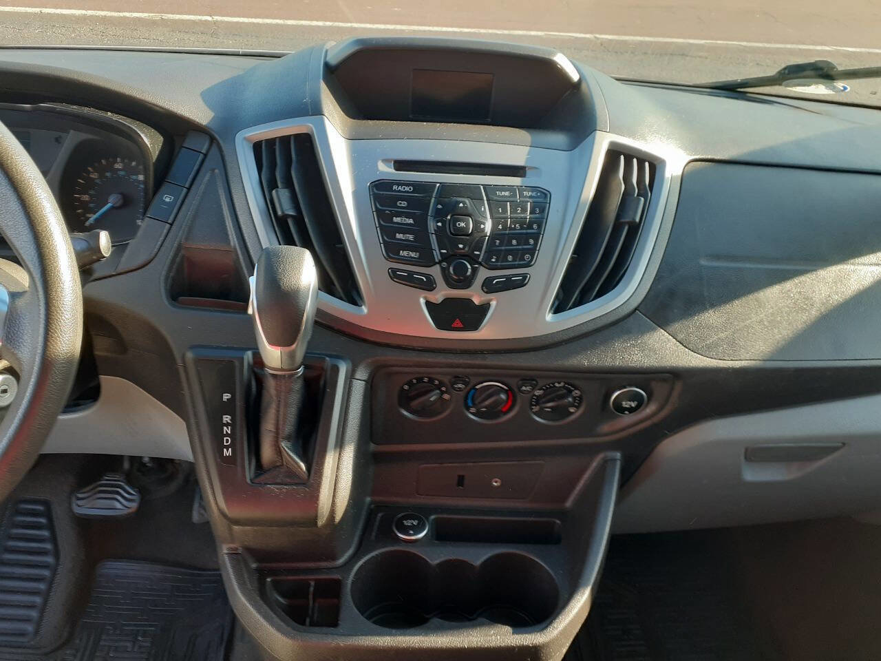 Used 2015 Ford Transit 350 XLT image 13