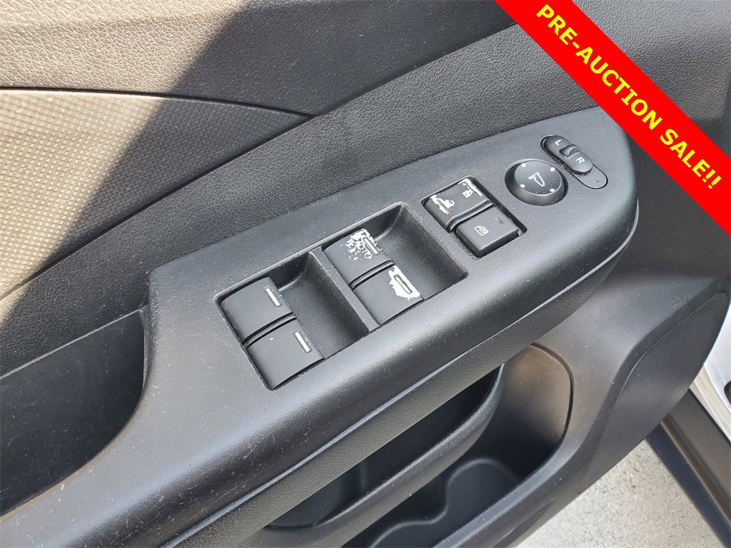 Used 2015 Honda CR-V LX image 18