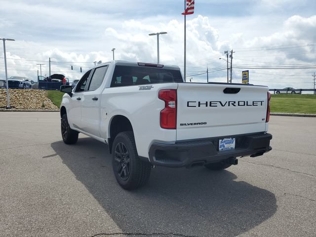New 2026 Chevrolet Silverado 1500 LT Trail Boss w/ Dark Appearance Package AWD/4WD image 3