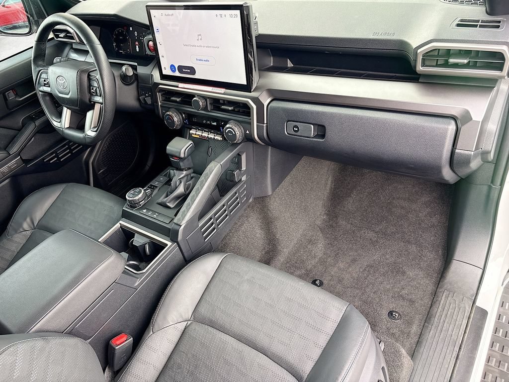 Certified 2025 Toyota 4Runner TRD Off-Road Premium w/ Tow Technology Package AWD/4WD image 17