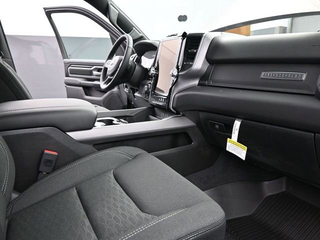 New 2026 RAM 1500 4x4 Crew Cab image 24
