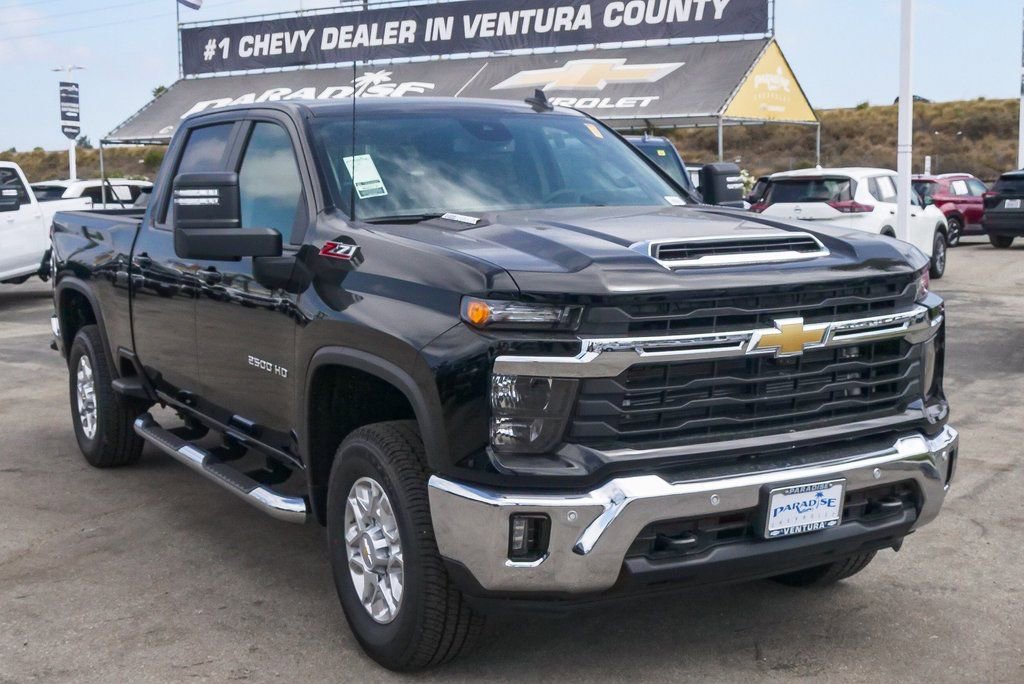 New 2025 Chevrolet Silverado 2500 LT w/ Safety Package image 3