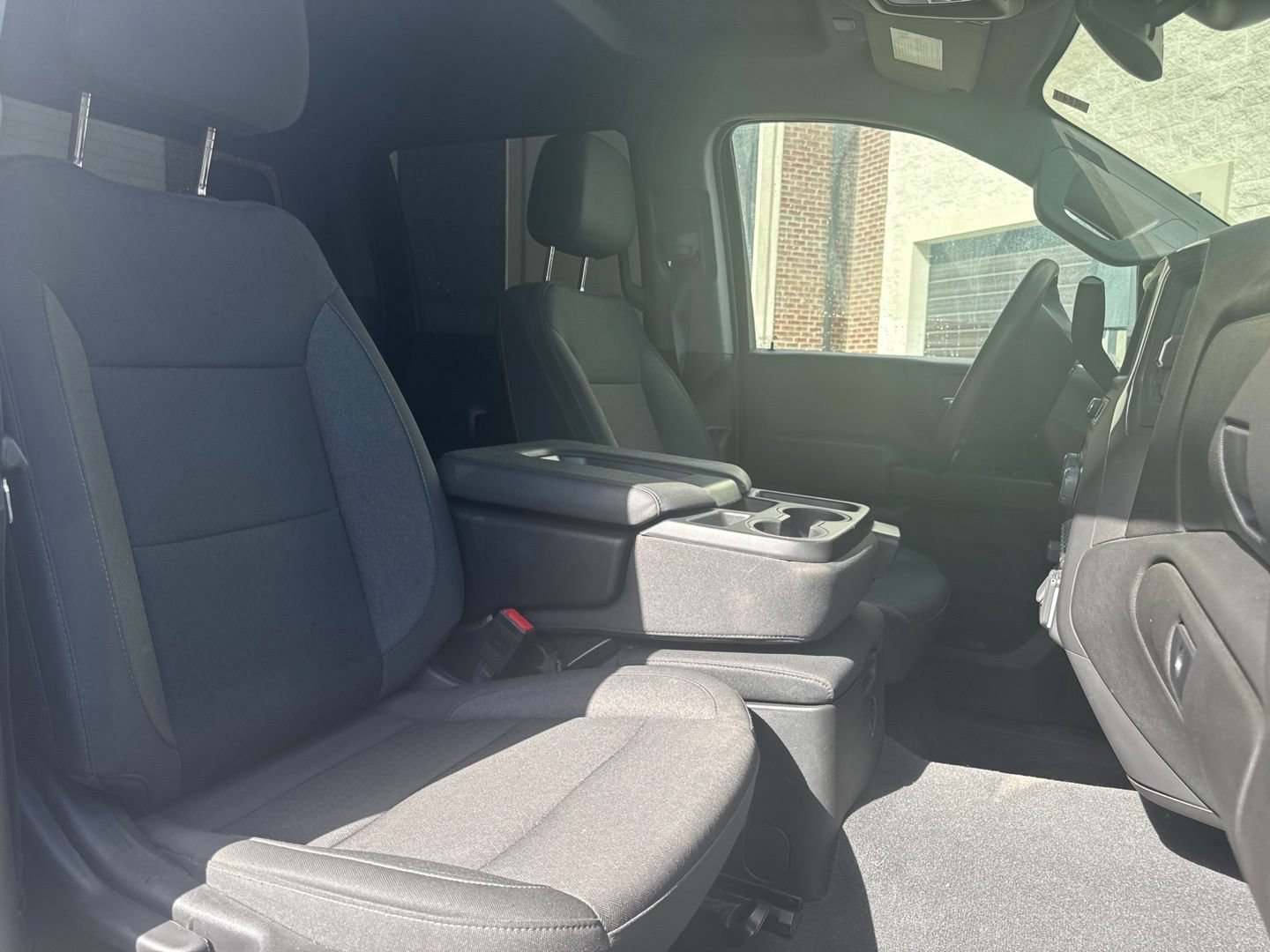 Used 2025 Chevrolet Silverado 2500 Custom w/ Custom Value Package AWD/4WD image 10