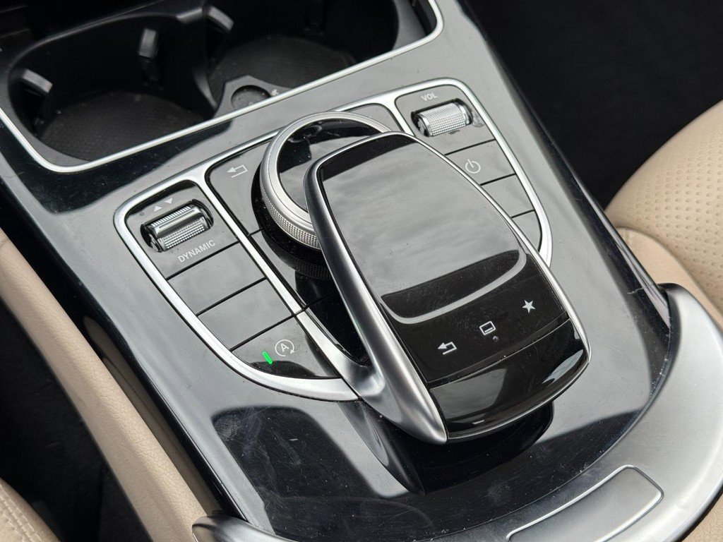 Used 2016 Mercedes-Benz C 300 Sedan image 20