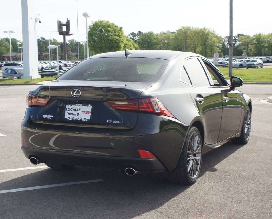Used 2015 Lexus IS 250 w/ Navigation System Package RWD image 22