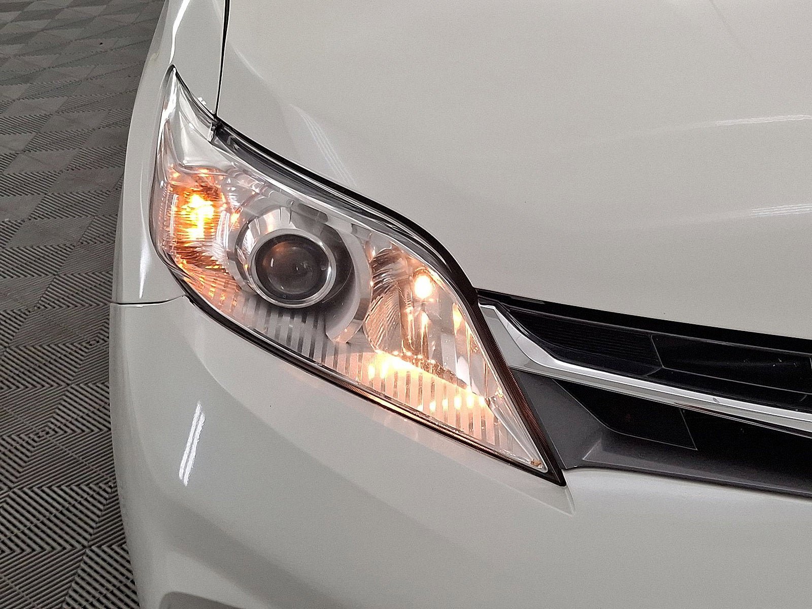 Certified 2019 Toyota Sienna XLE w/ XLE Navigation Package FWD image 20