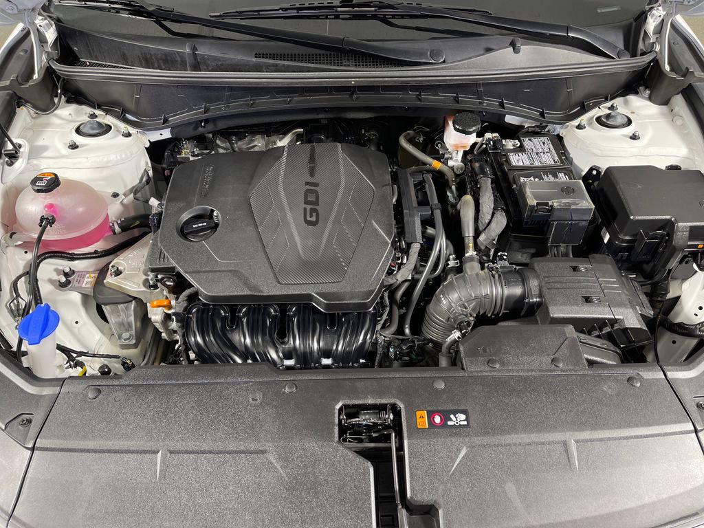 Certified 2025 Hyundai Tucson SEL FWD image 9