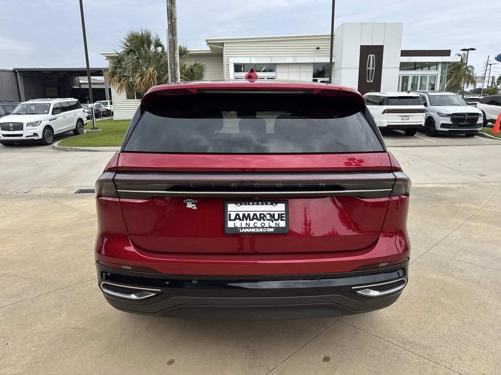 Used 2024 Lincoln Nautilus Premier w/ Equipment Group 102A image 8
