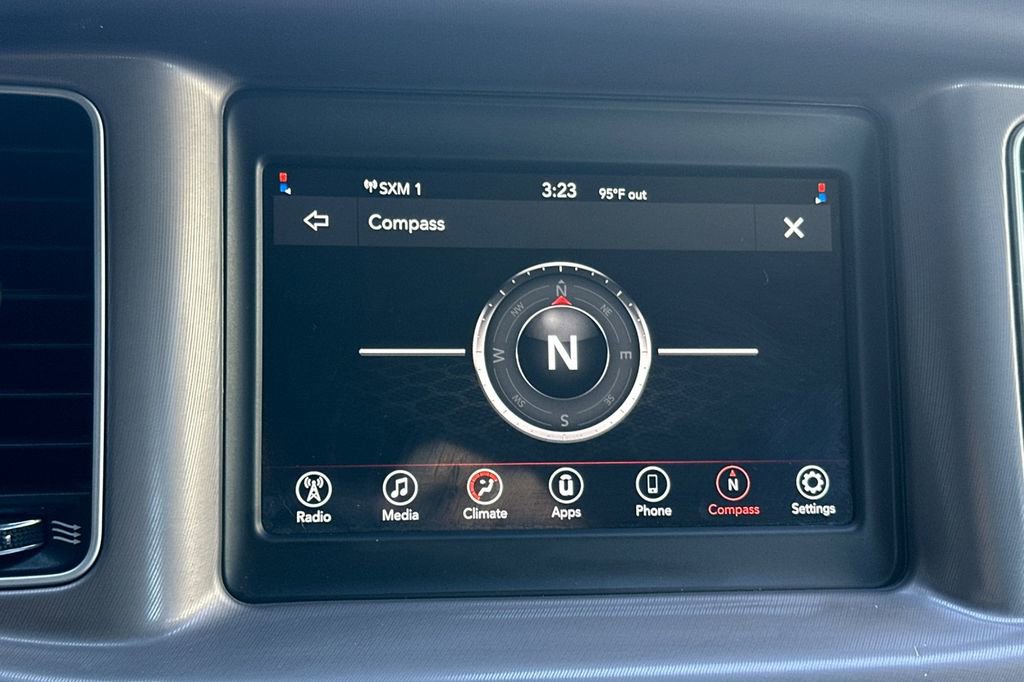 Used 2022 Dodge Charger SXT image 18