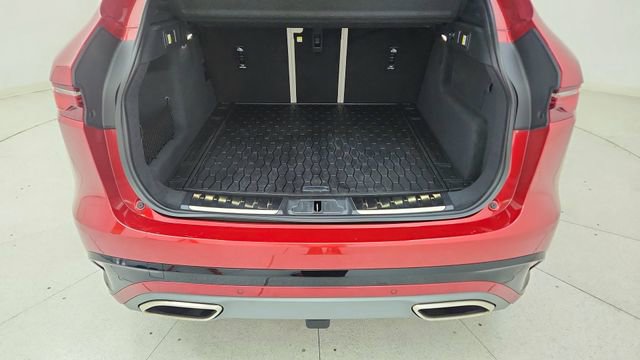 Used 2025 Jaguar F-PACE R-Dynamic S image 14
