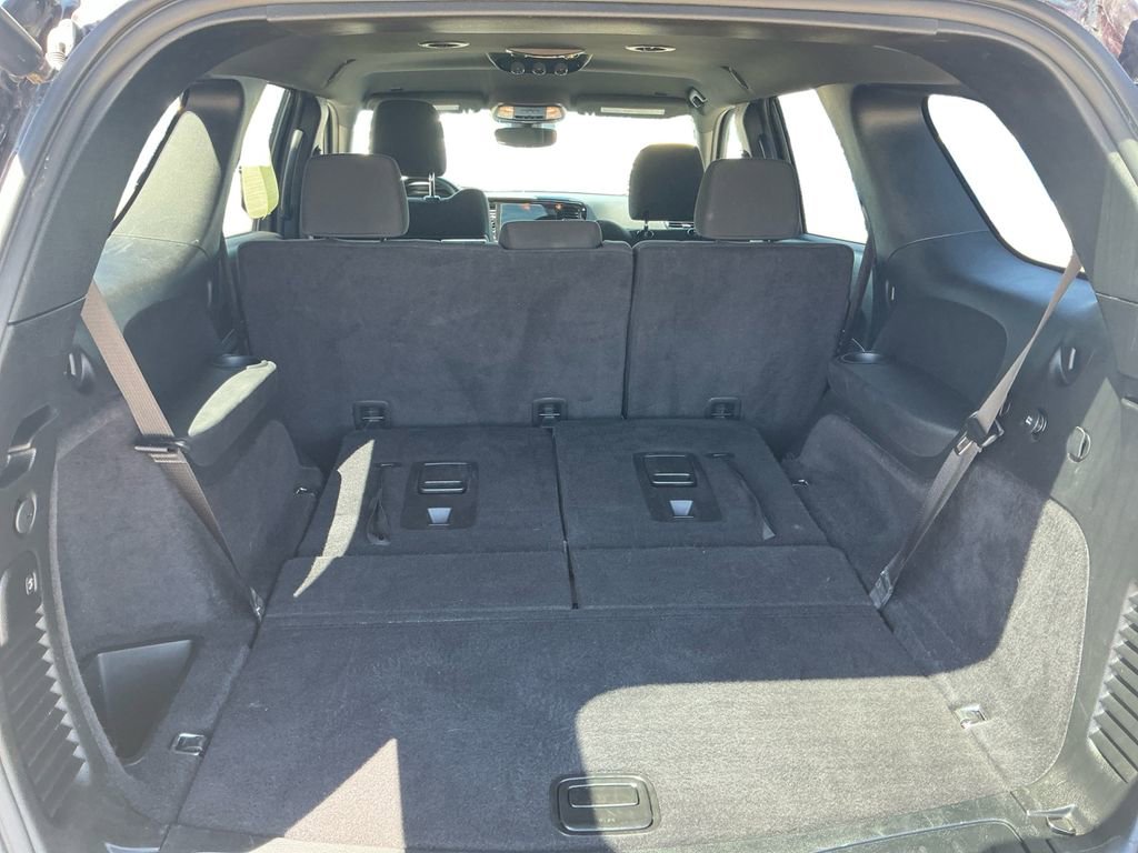 Used 2025 Dodge Durango GT AWD/4WD image 16