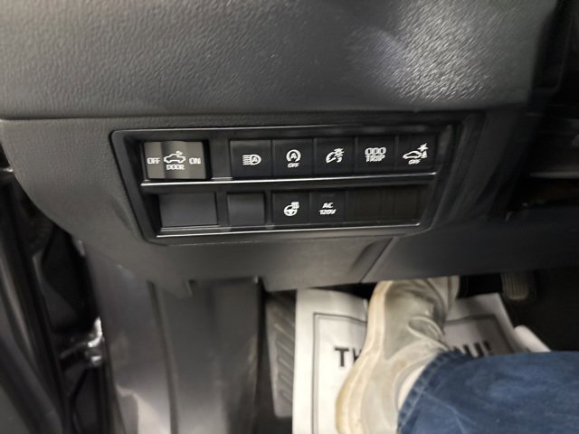 Used 2022 Toyota Tundra Limited image 26