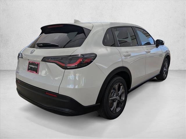 New 2027 Honda HR-V LX image 2