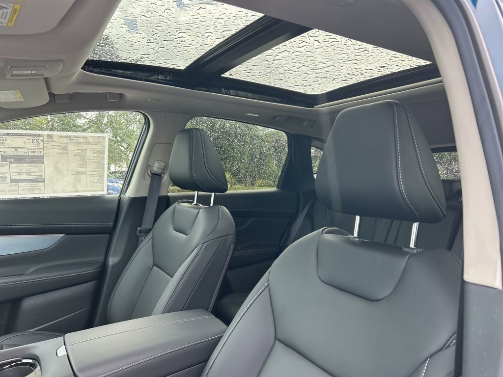 New 2025 Nissan Murano SL image 16