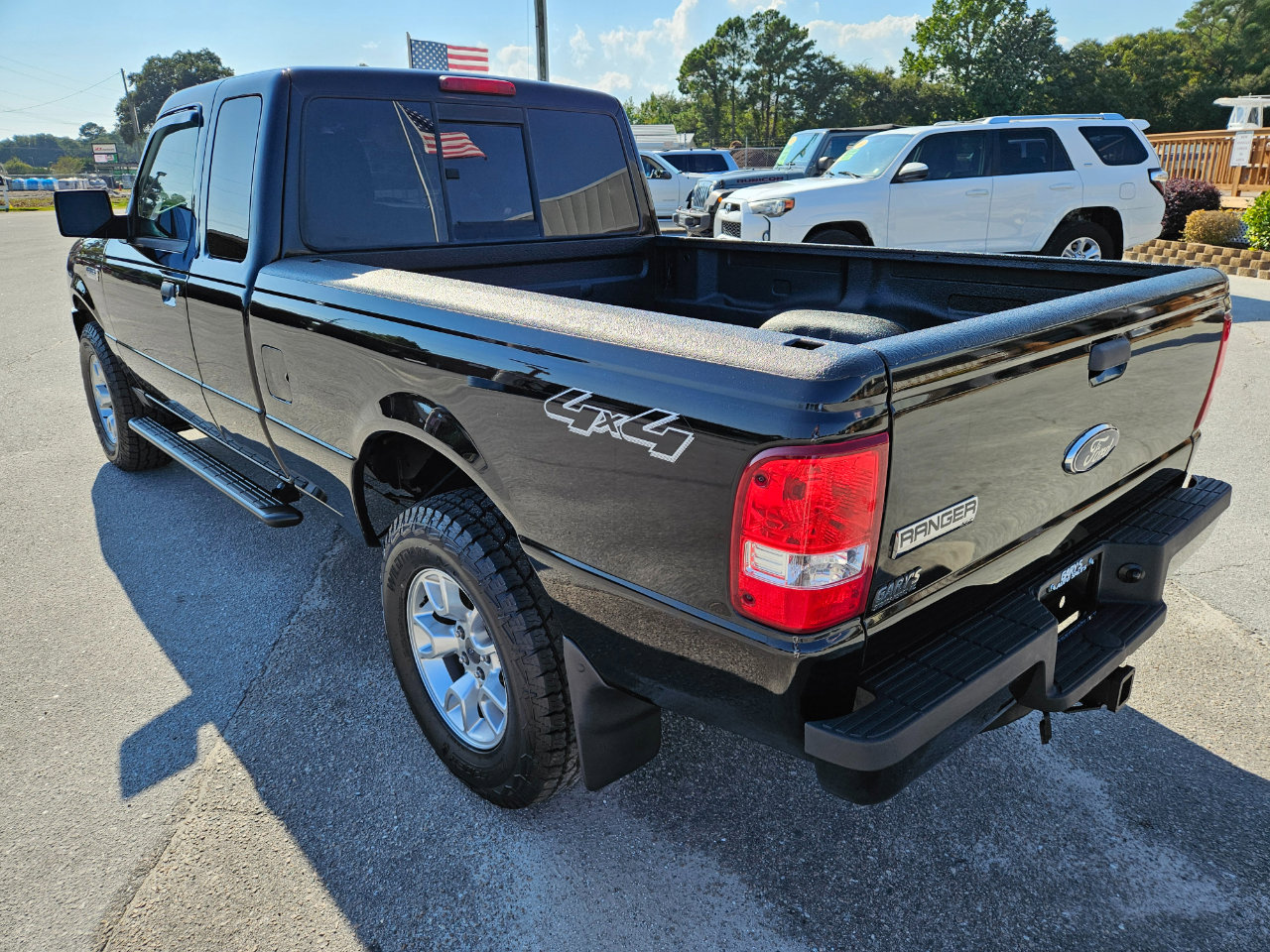 Used 2011 Ford Ranger XLT image 4