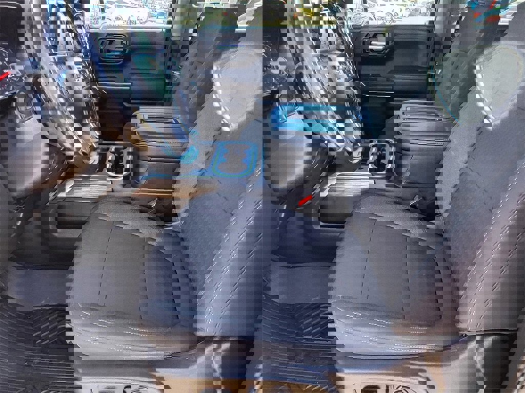 Used 2021 Chevrolet Silverado 1500 LT Trail Boss w/ Convenience Package II image 8