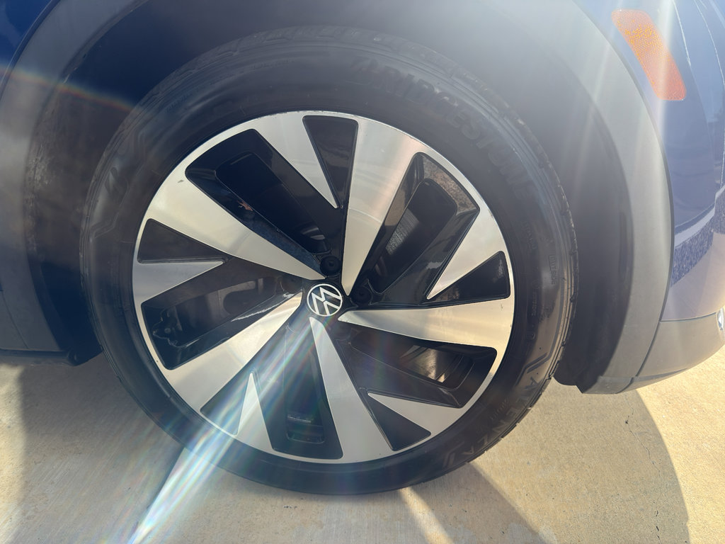 Used 2021 Volkswagen ID.4 Pro S w/ Gradient Package image 18